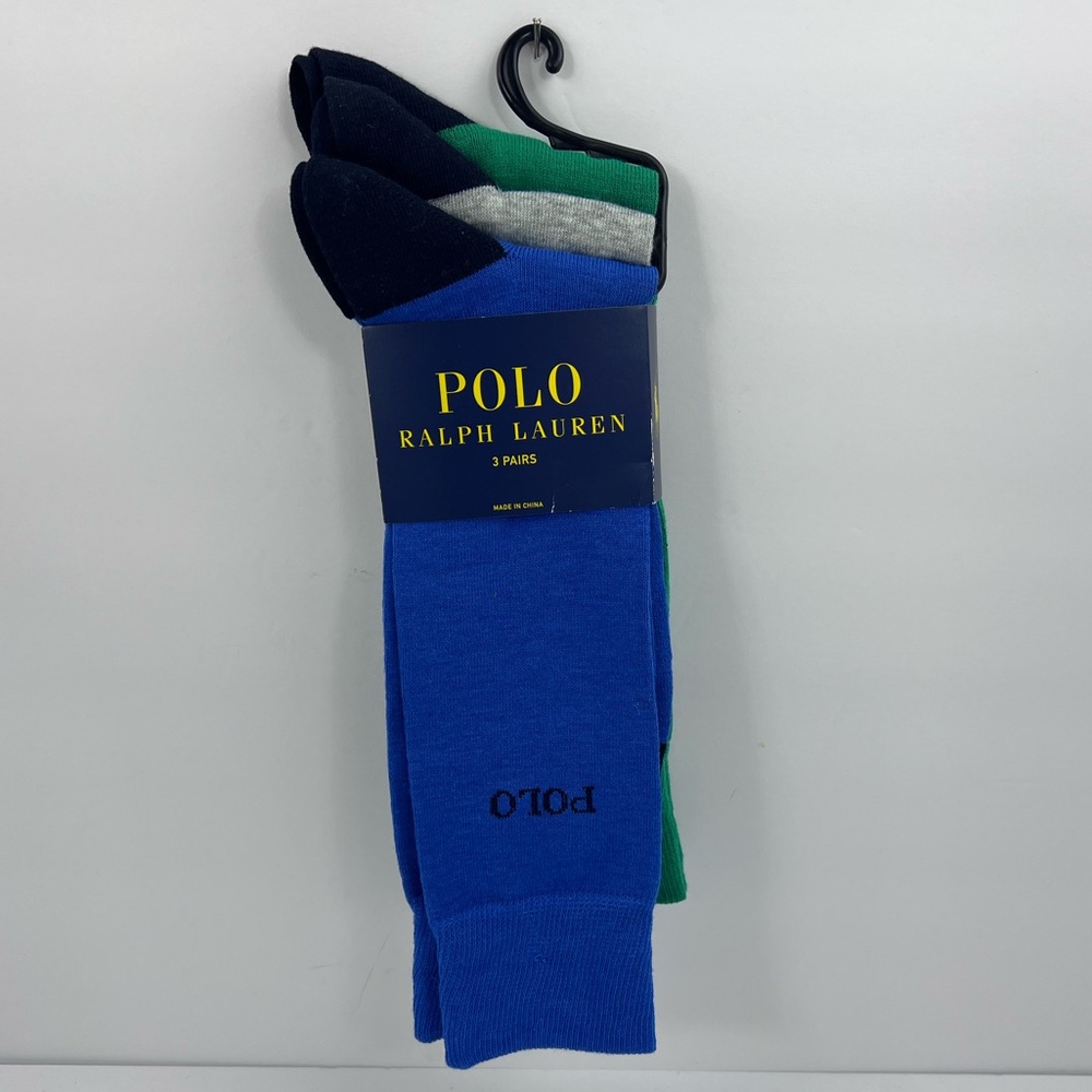 POLO RALPH LAUREN THREE PAIRS OF MENS SOCKS, NAVY BLUE, GREY, GREEN